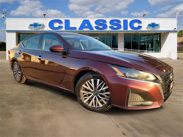 2023 Nissan Altima 2.5 SV