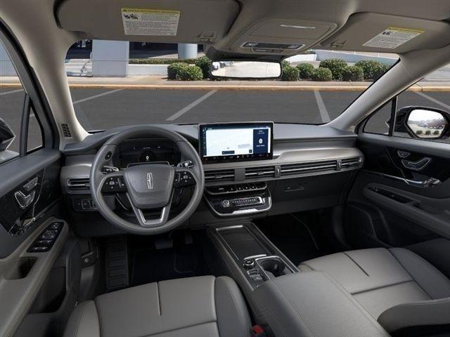 Lincoln Corsair Premiere 2026