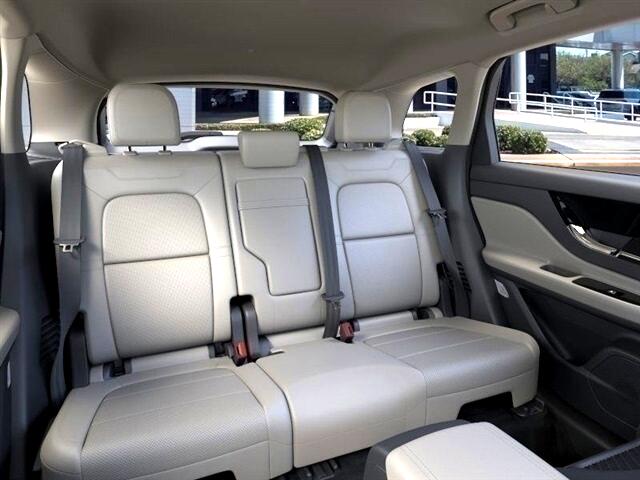 Lincoln Corsair Premiere 2026