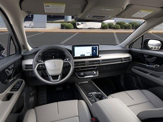 Lincoln Corsair Premiere 2026