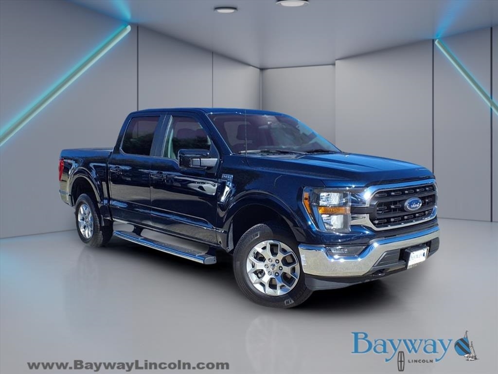 Ford F-150 XLT SuperCrew 5.5-ft. Bed 4WD 2023