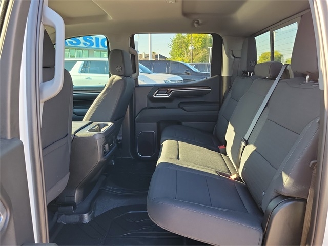 Chevrolet Silverado 1500 RST Crew Cab 2WD 2025