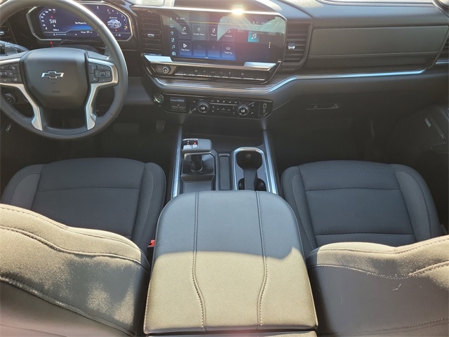 Chevrolet Silverado 1500 RST Crew Cab 2WD 2025