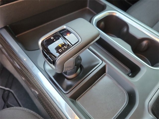 Chevrolet Silverado 1500 RST Crew Cab 2WD 2025