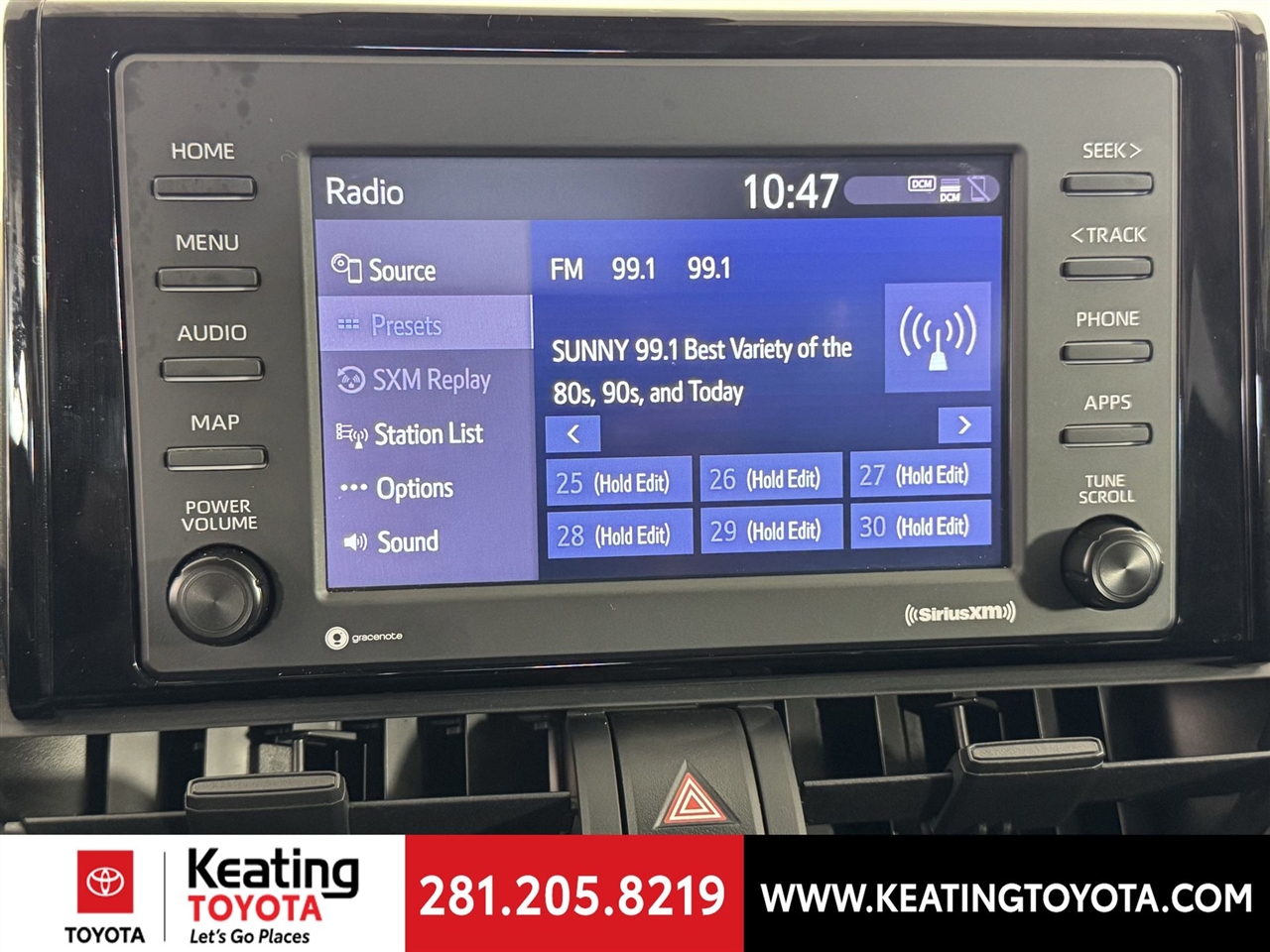 Toyota RAV4 Hybrid XLE 2022