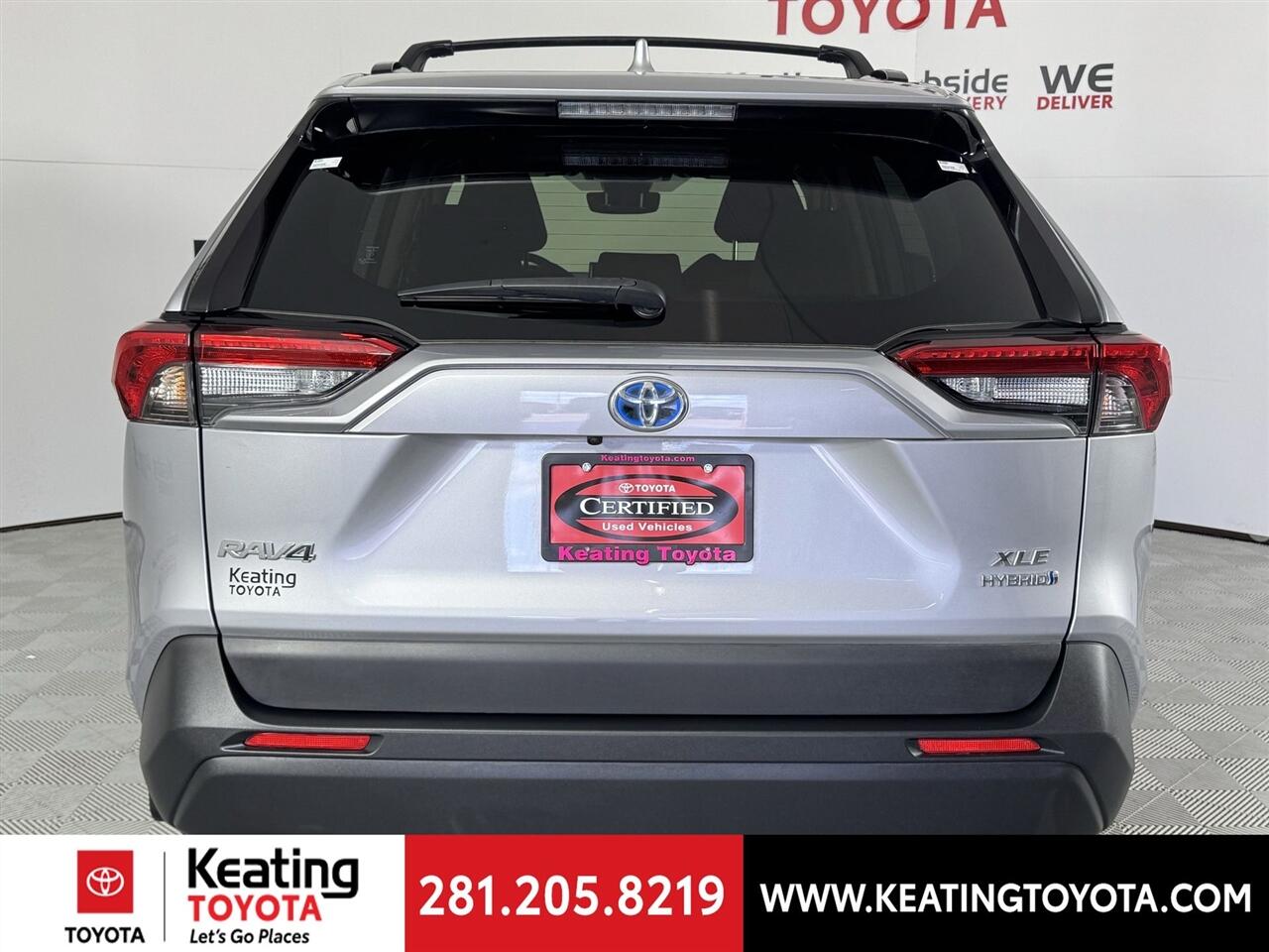 Toyota RAV4 Hybrid XLE 2022