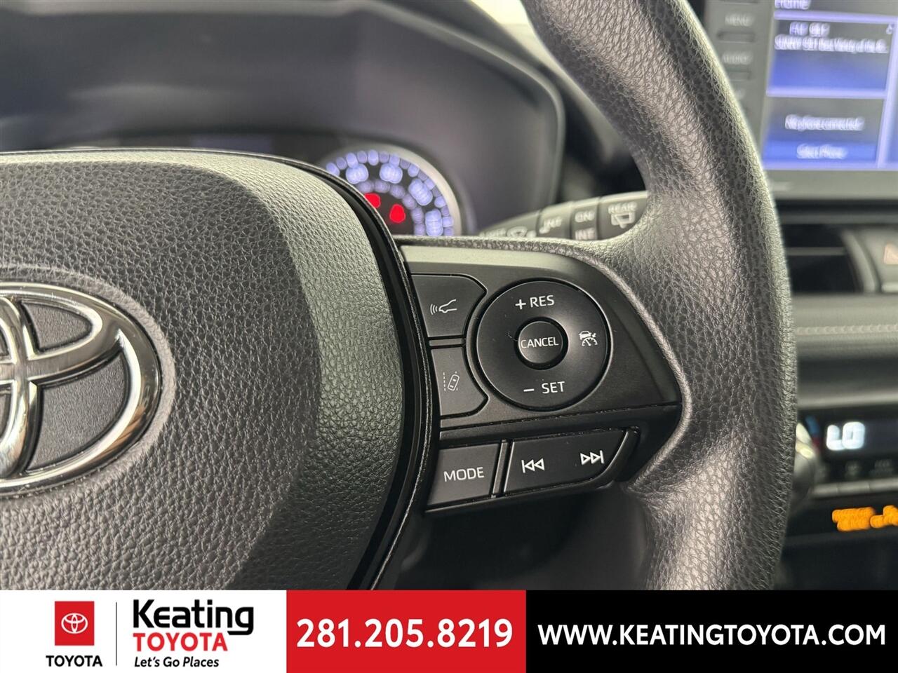 Toyota RAV4 Hybrid XLE 2022