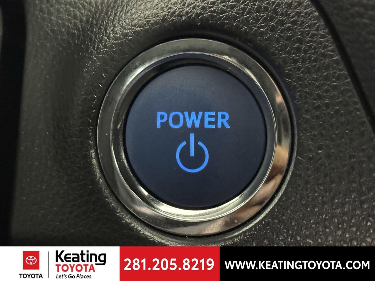 Toyota RAV4 Hybrid XLE 2022