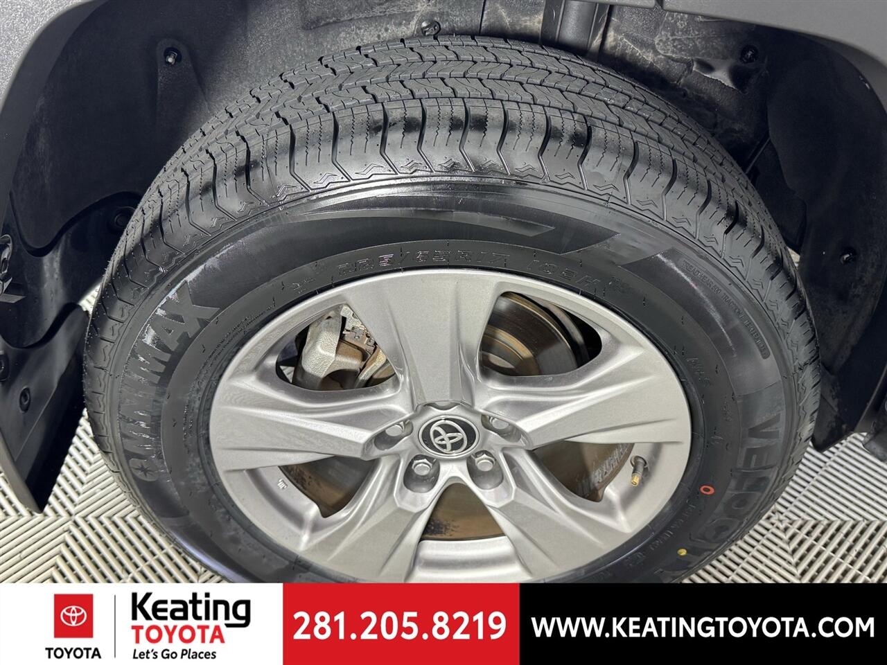 Toyota RAV4 Hybrid XLE 2022