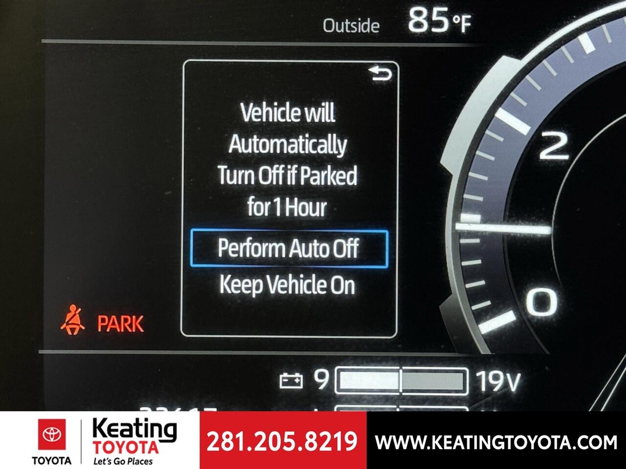 Toyota Tundra Limited CrewMax 4WD Hybrid 2023