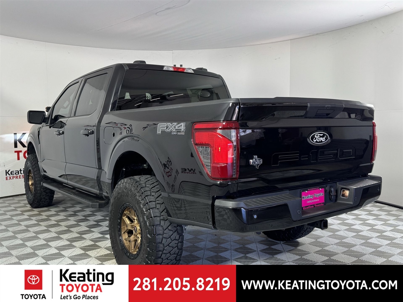 Ford F-150 XLT SuperCrew 4WD 2025