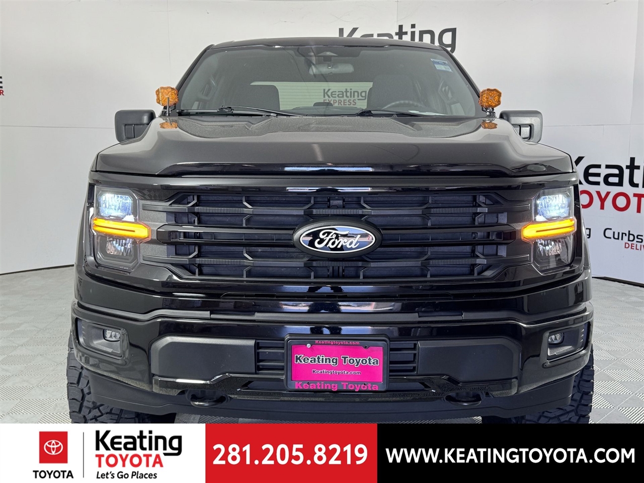 Ford F-150 XLT SuperCrew 4WD 2025