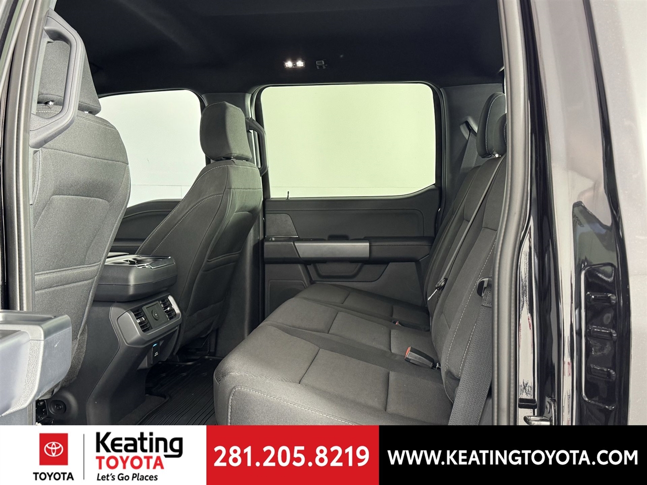 Ford F-150 XLT SuperCrew 4WD 2025