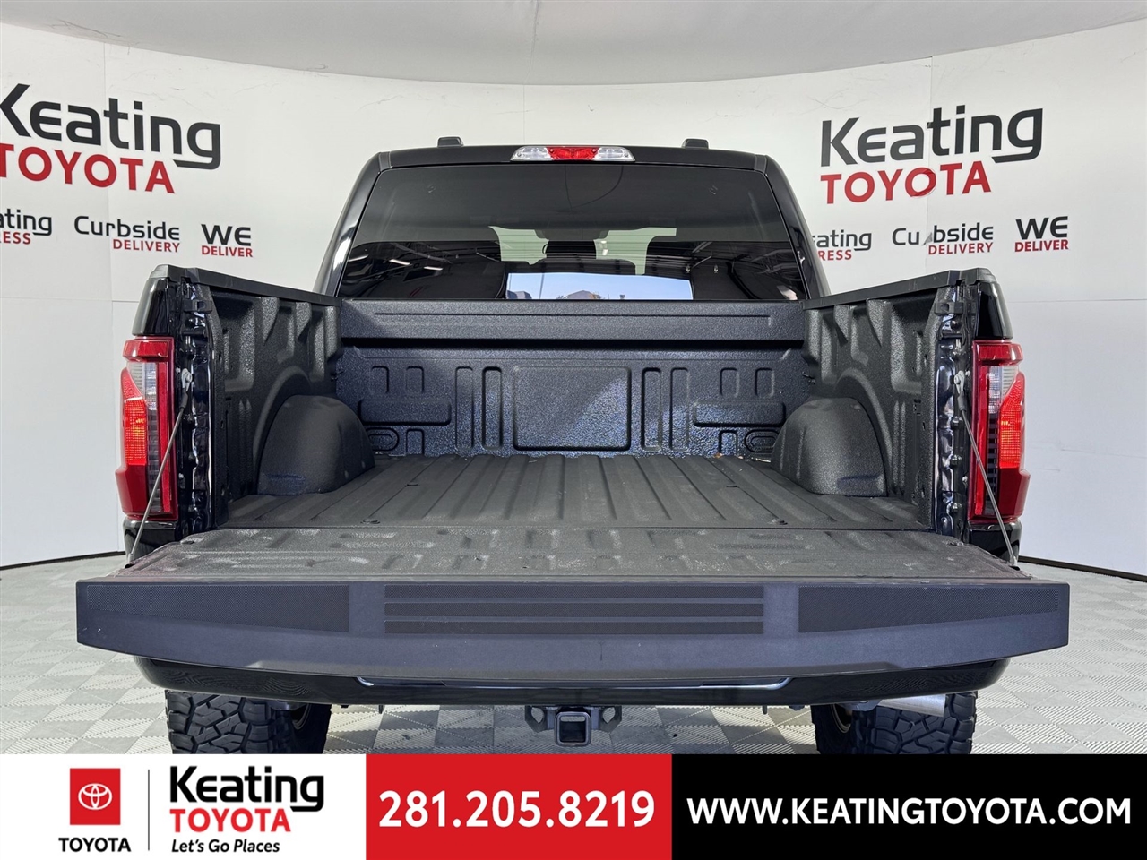 Ford F-150 XLT SuperCrew 4WD 2025