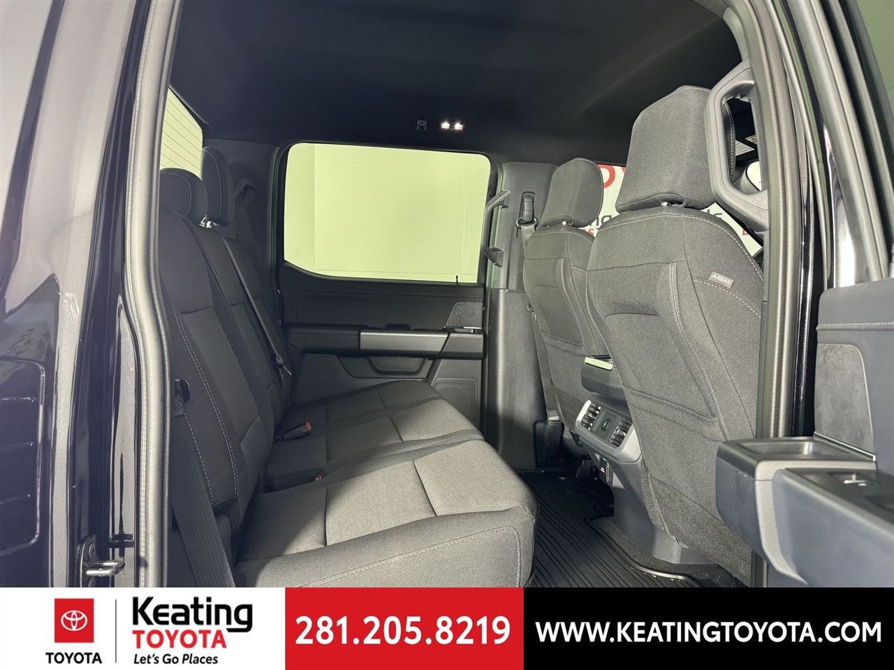 Ford F-150 XLT SuperCrew 4WD 2025