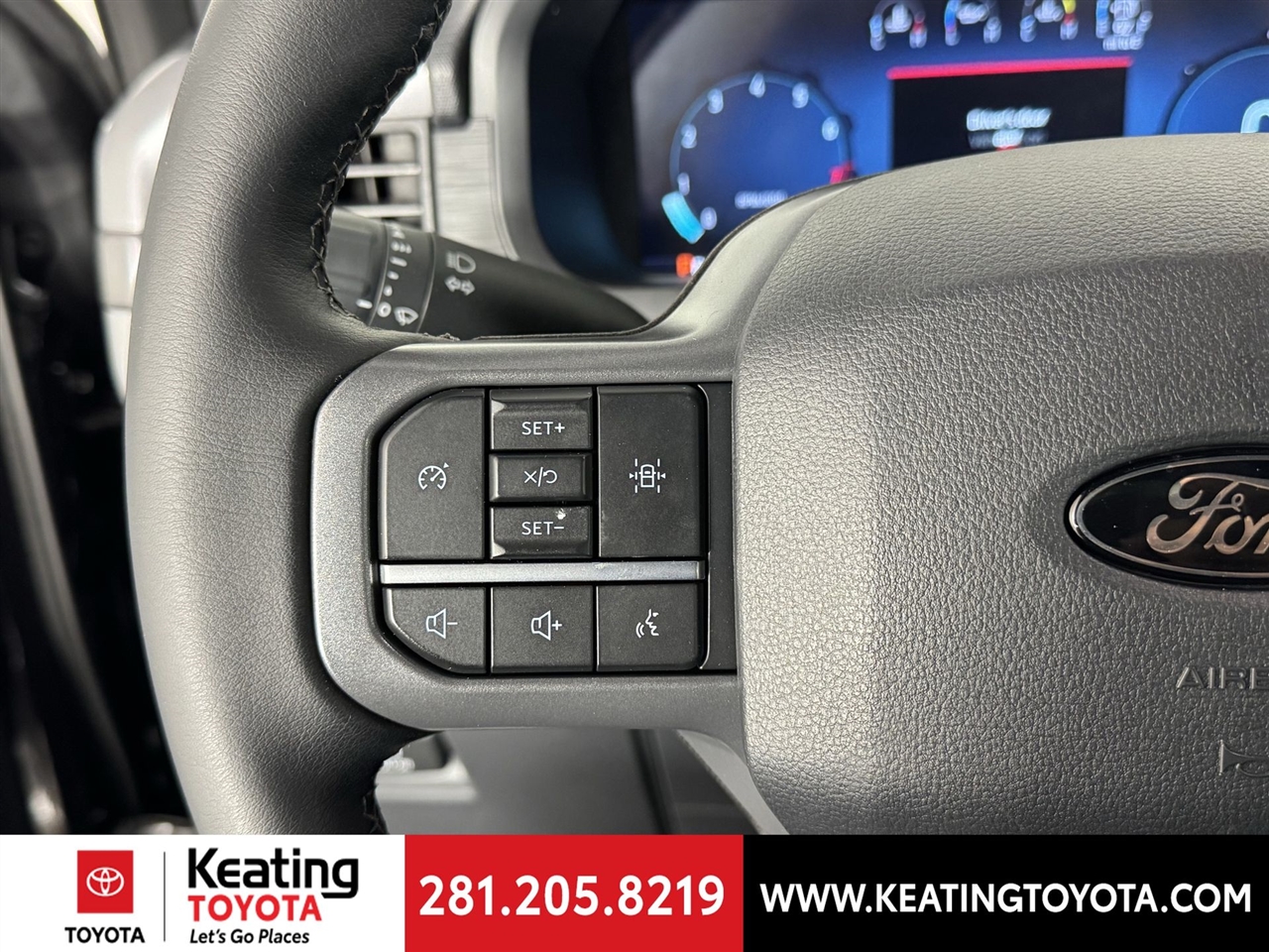 Ford F-150 XLT SuperCrew 4WD 2025