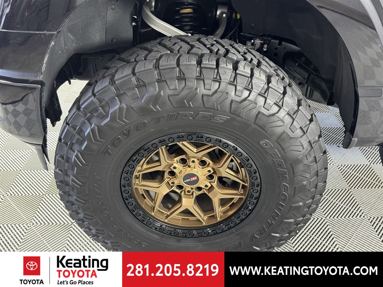 Ford F-150 XLT SuperCrew 4WD 2025