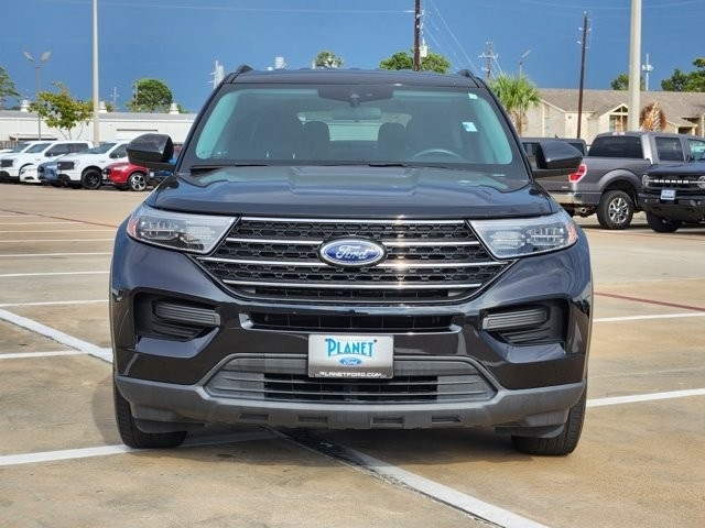 Ford Explorer XLT 2022