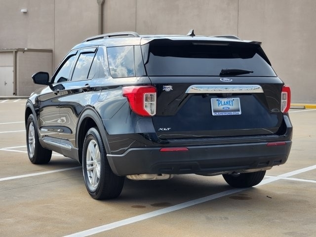 Ford Explorer XLT 2022