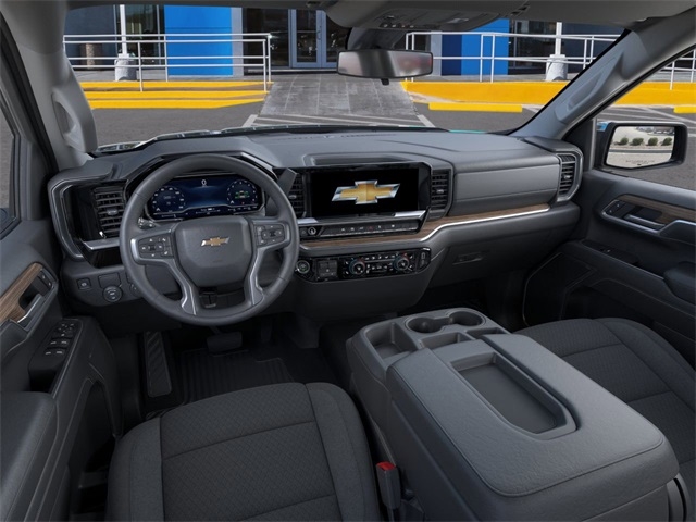 Chevrolet Silverado 1500 LT Crew Cab 2WD 2026