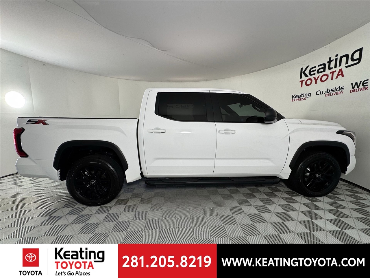 Toyota Tundra SR5 CrewMax 2WD 2026