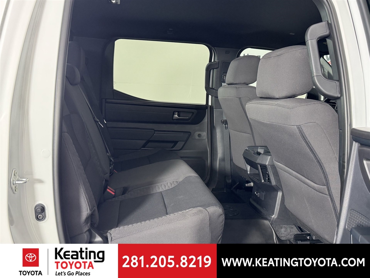 Toyota Tundra SR5 CrewMax 2WD 2026