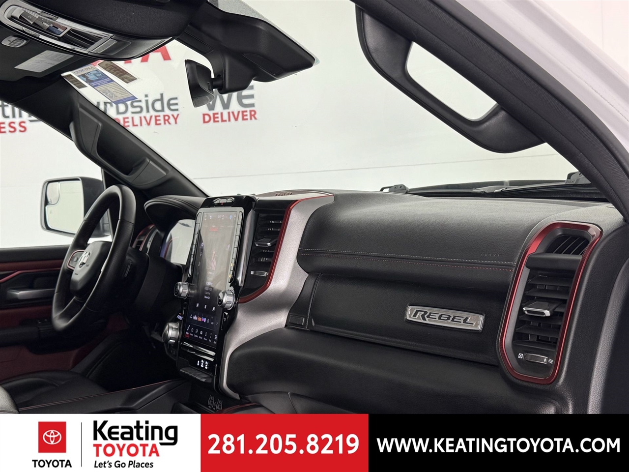 RAM 1500 Rebel Crew Cab SB 4WD 2025