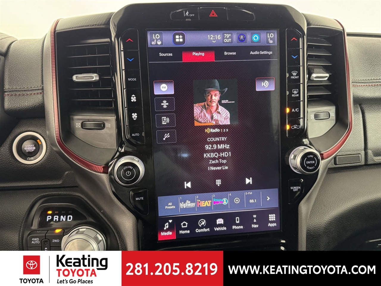 RAM 1500 Rebel Crew Cab SB 4WD 2025