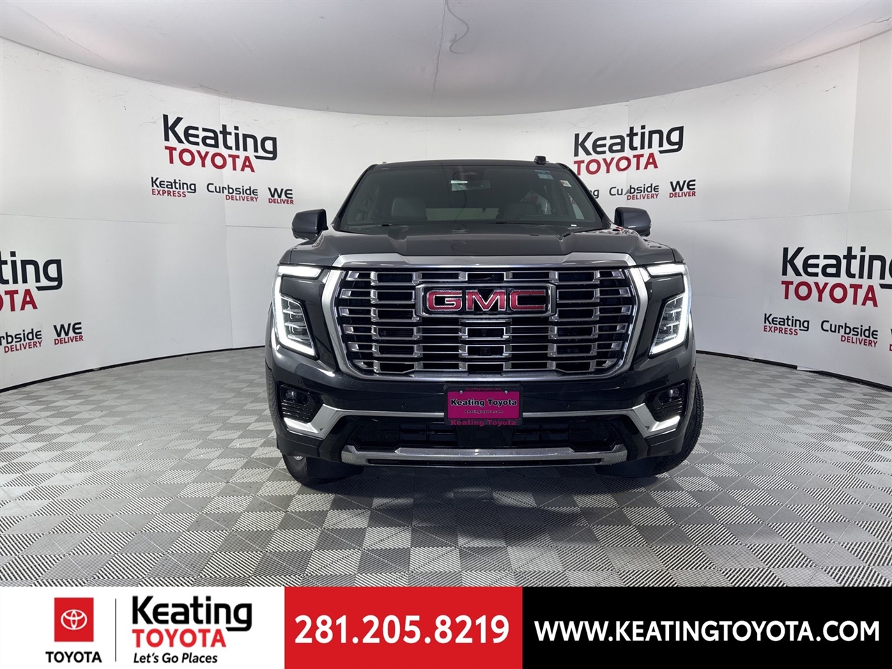 GMC Yukon Denali 4WD 2025