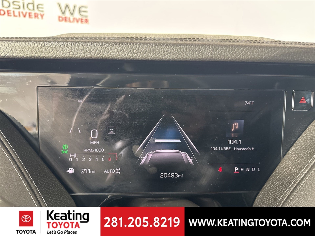 GMC Yukon Denali 4WD 2025