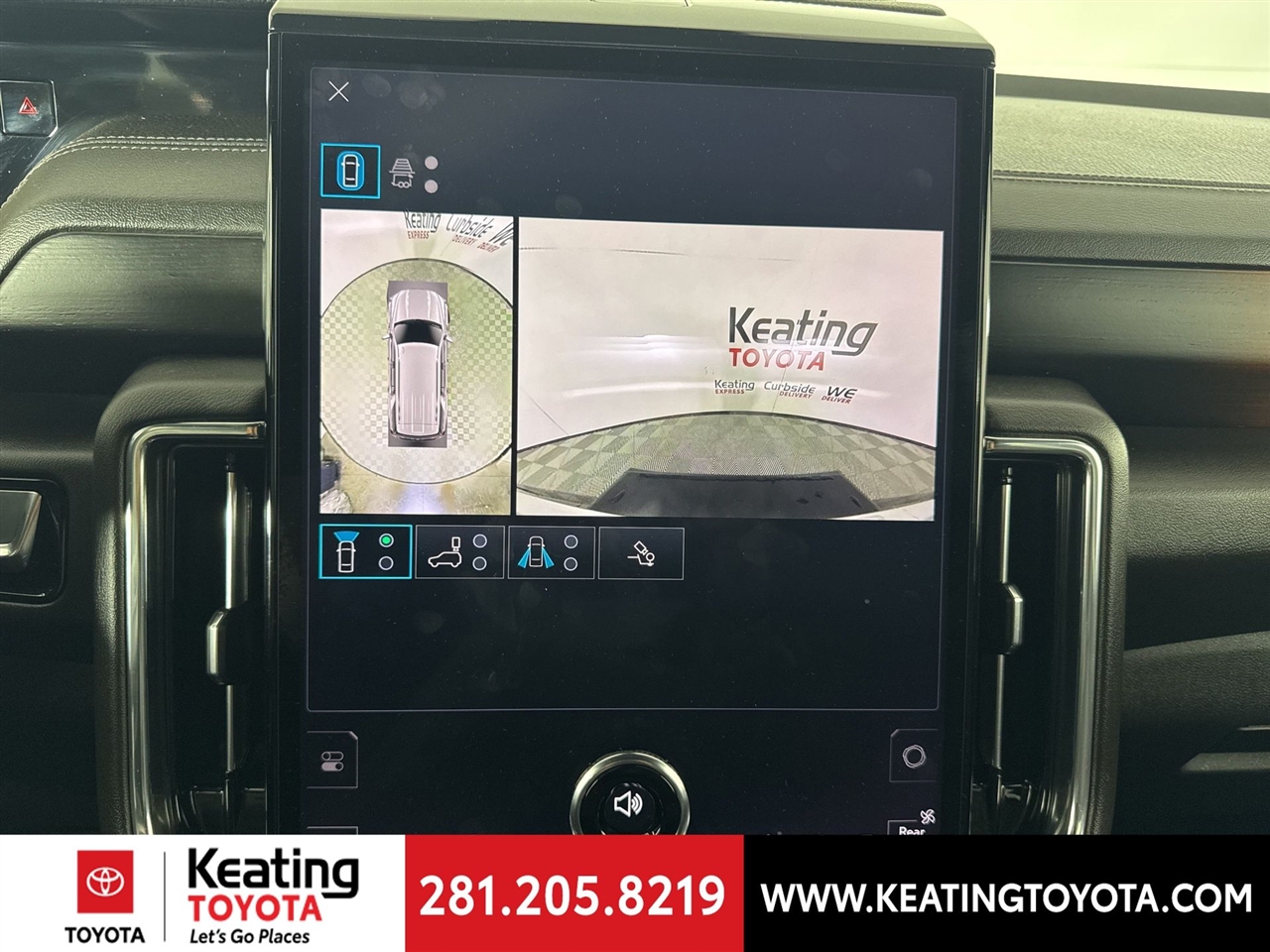 GMC Yukon Denali 4WD 2025