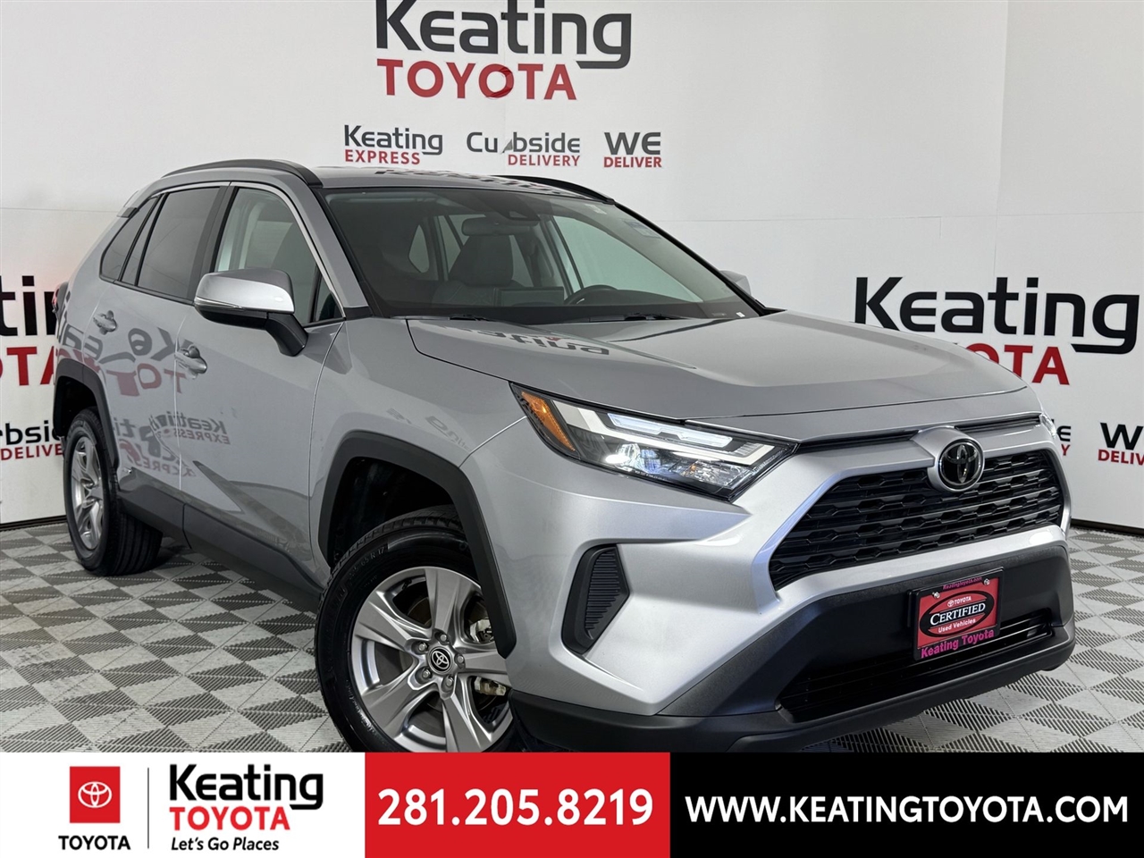 Toyota RAV4 Hybrid XLE 2025