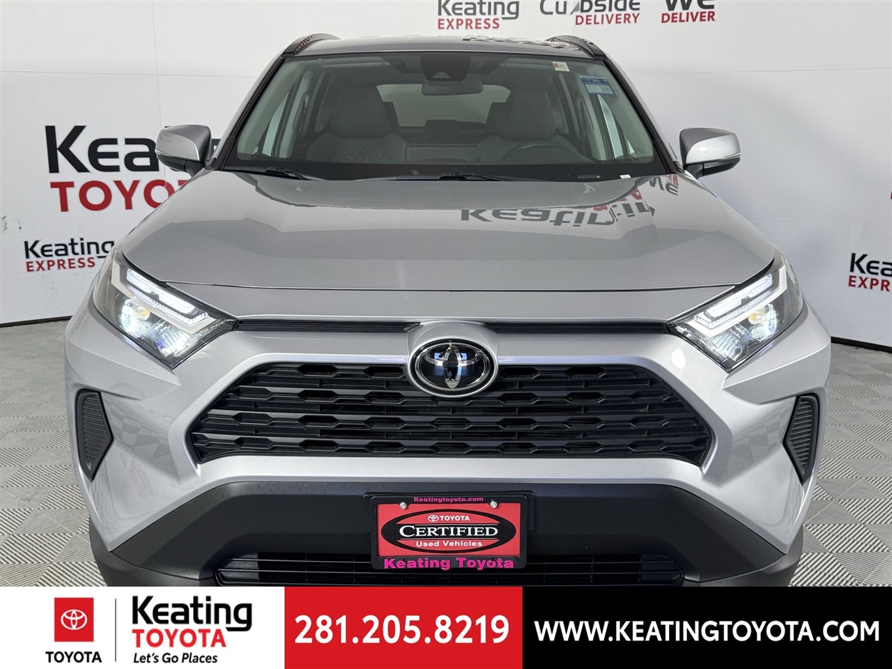 Toyota RAV4 Hybrid XLE 2025