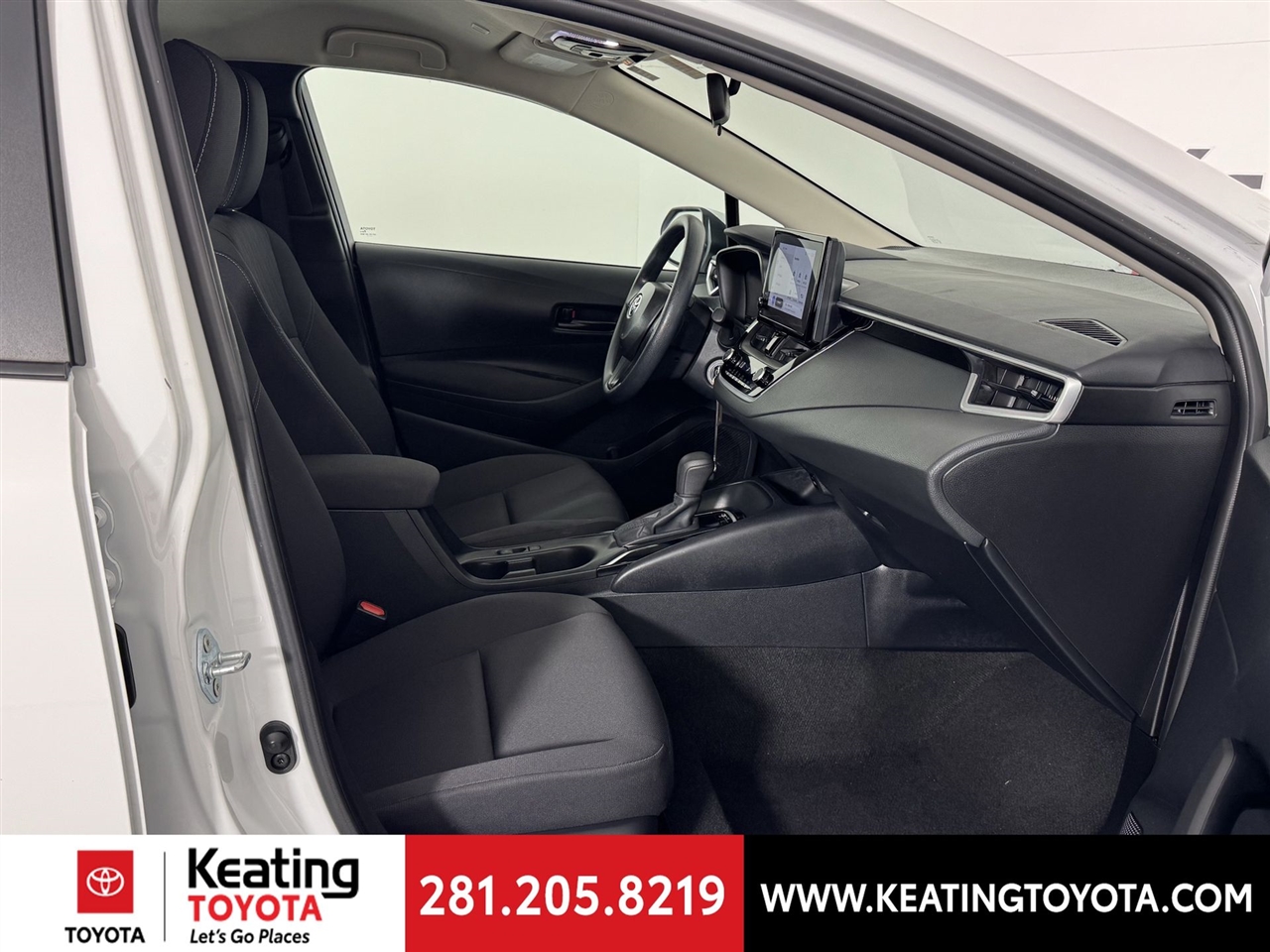 Toyota Corolla LE 2024