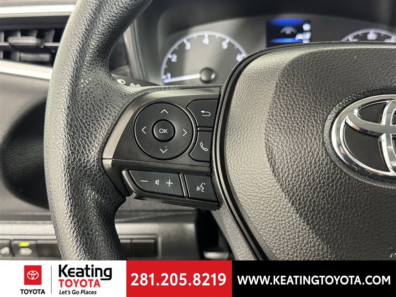 Toyota Corolla LE 2024