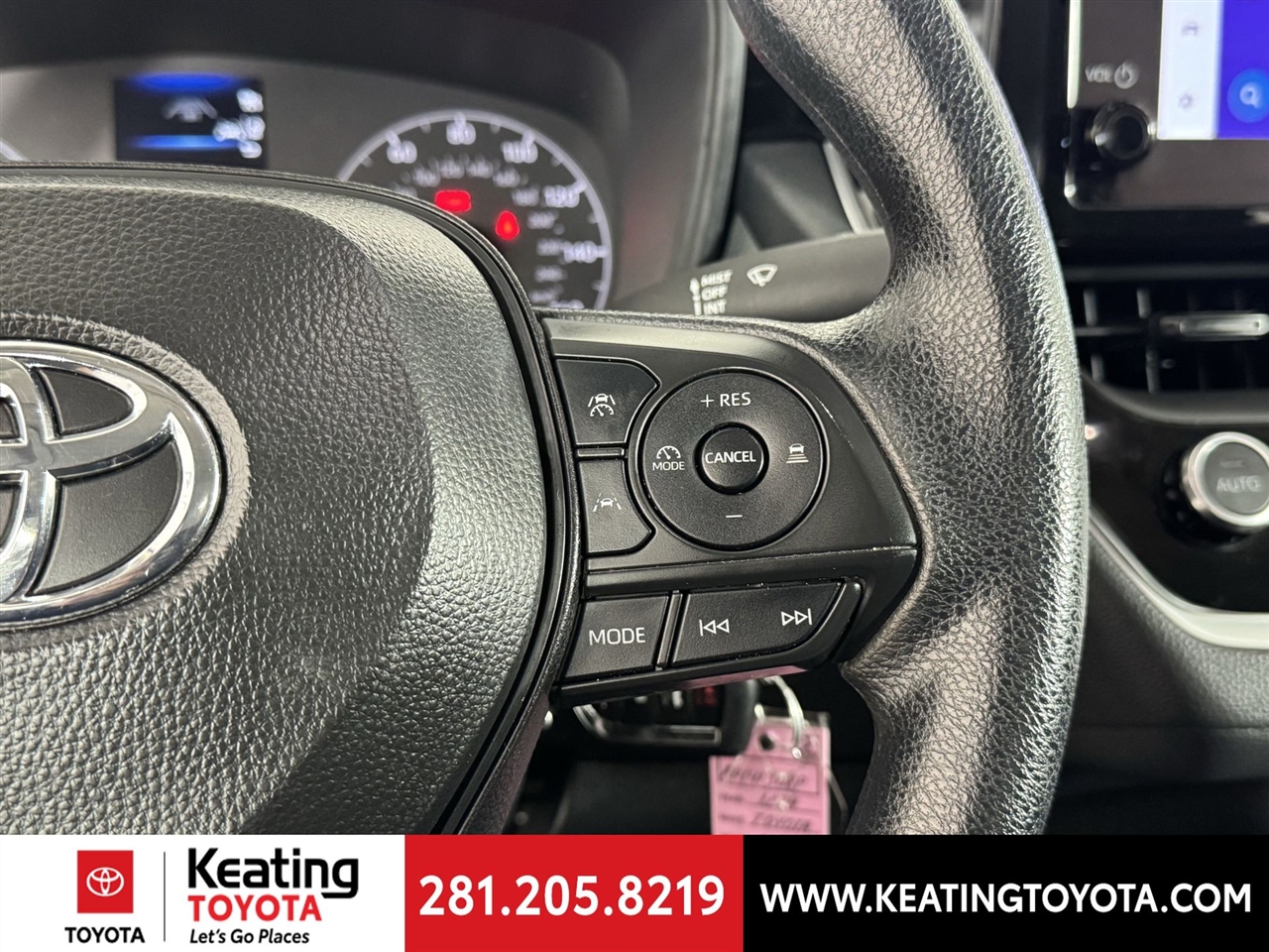 Toyota Corolla LE 2024