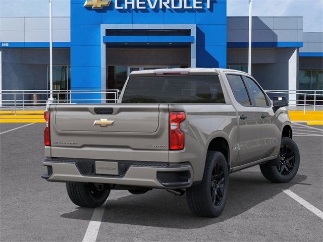 Chevrolet Silverado 1500 Custom Crew Cab 2WD 2026