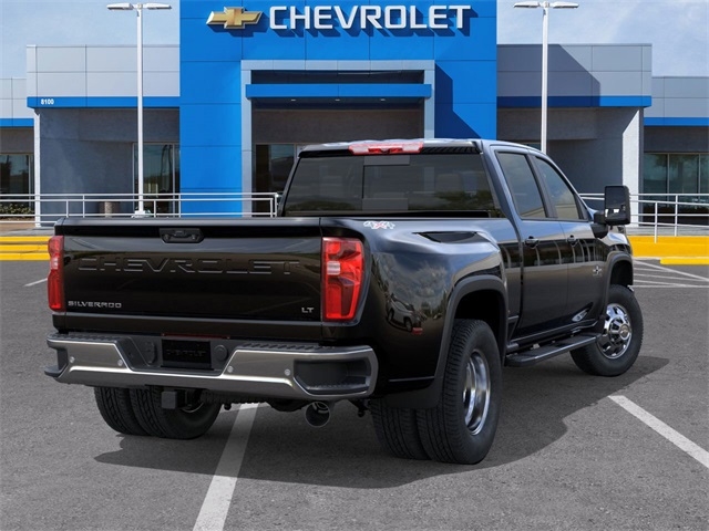 Chevrolet Silverado 3500HD LT Crew Cab 4WD 2025