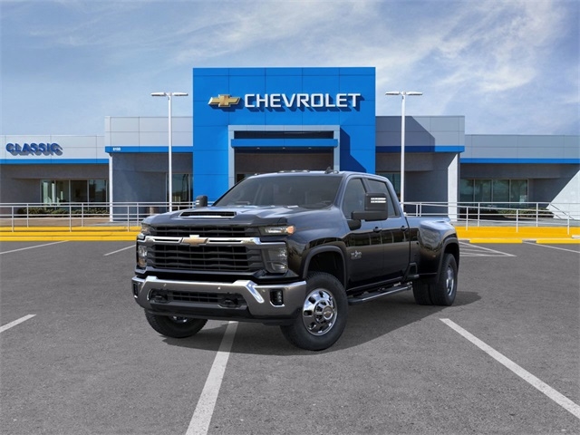 Chevrolet Silverado 3500HD LT Crew Cab 4WD 2025