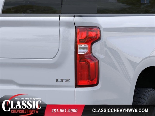 Chevrolet Silverado 1500 LTZ Crew Cab 4WD 2026