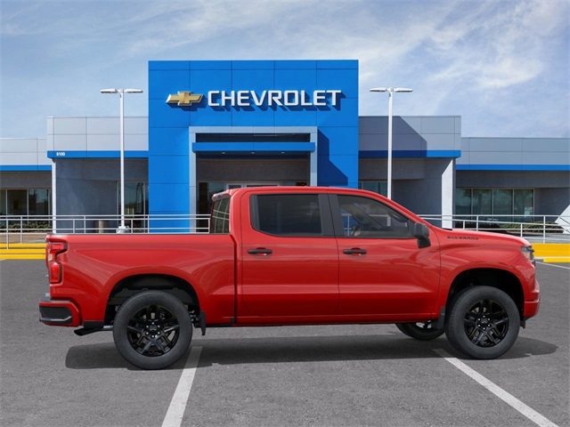 Chevrolet Silverado 1500 Custom Crew Cab 2WD 2026