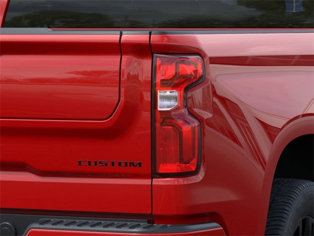 Chevrolet Silverado 1500 Custom Crew Cab 2WD 2026