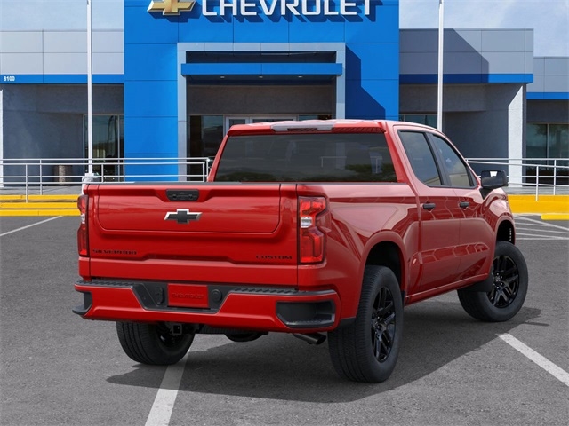 Chevrolet Silverado 1500 Custom Crew Cab 2WD 2026