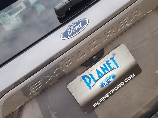 Ford Explorer XLT AWD 2022