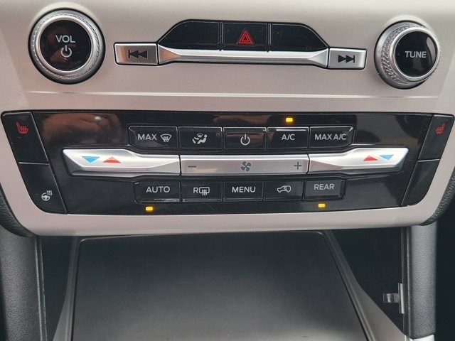 Ford Explorer XLT AWD 2022