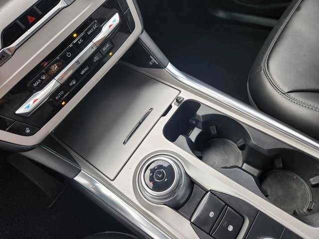 Ford Explorer XLT AWD 2022