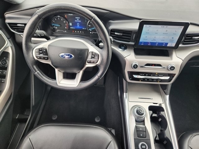 Ford Explorer XLT AWD 2022