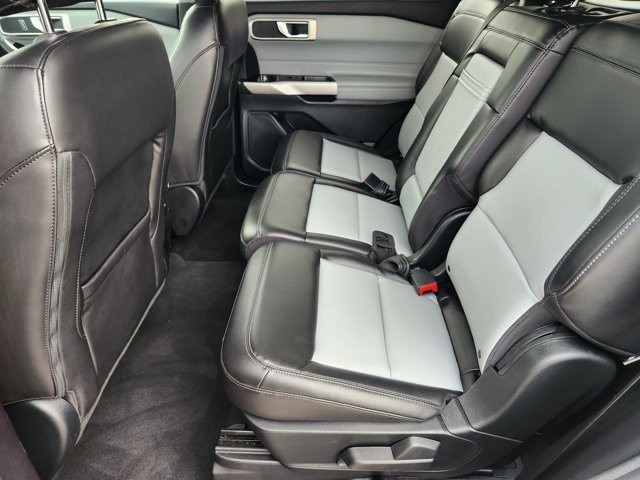 Ford Explorer XLT AWD 2022