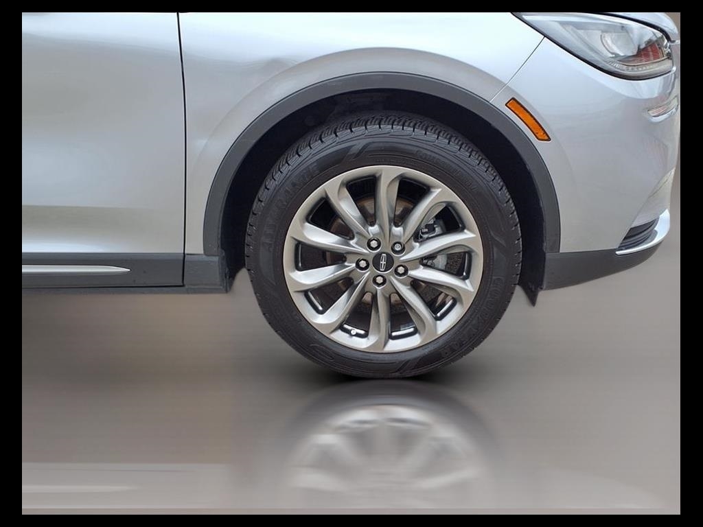 Lincoln Corsair Base 2021