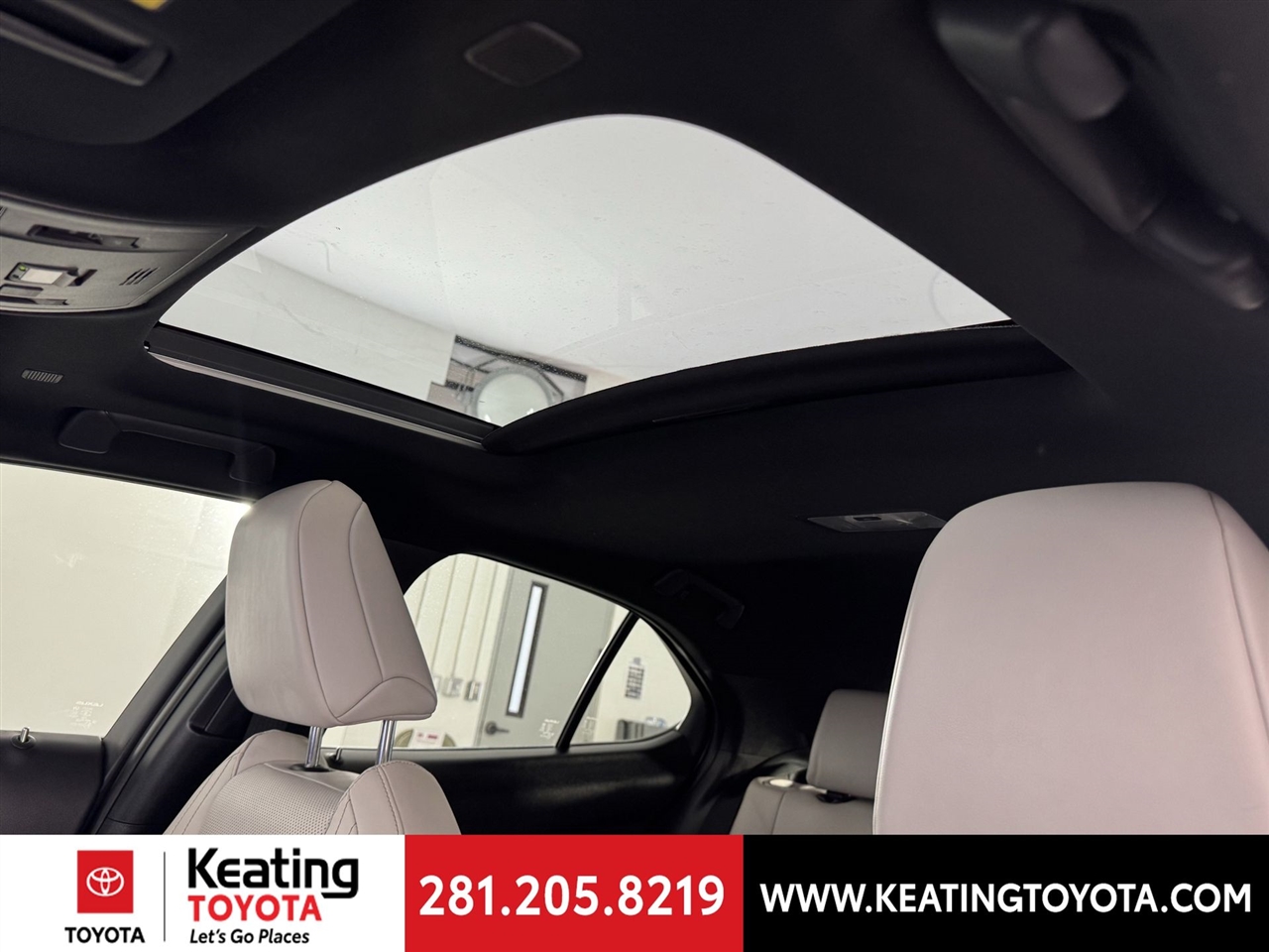 Lexus UX 250h F SPORT Design 2024